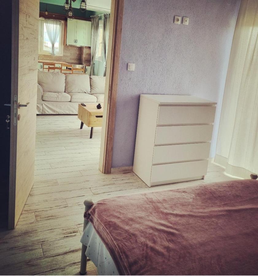 Tararas Apartments Nea Michaniona Exteriér fotografie